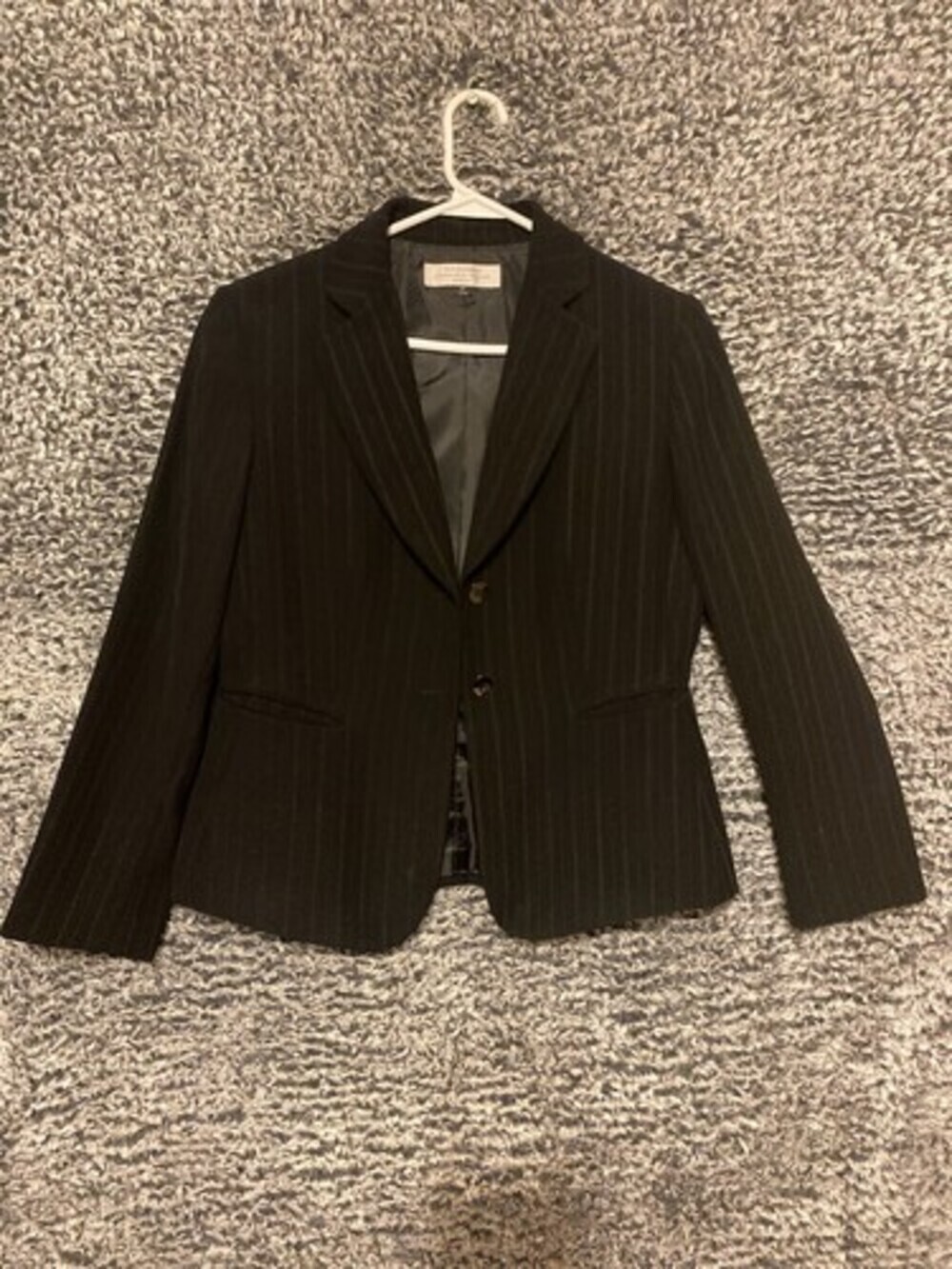 Tahari Levine Black Jacket Pinstripe Size 8P Womens Blazer Lined Buttons Pockets